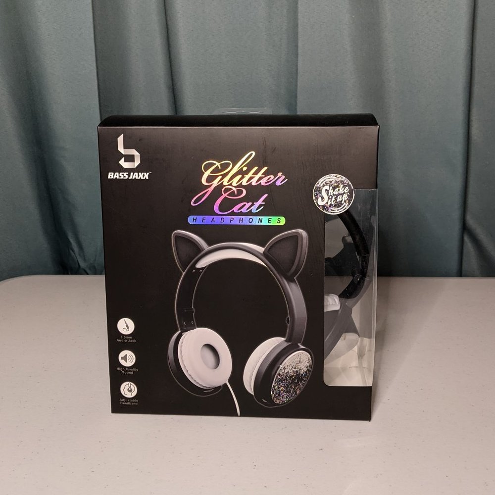 Black & White Glitter Cat Aux-In Headphones
